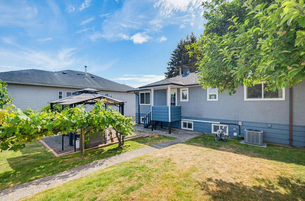 273 BURNS STREET, Coquitlam BC V3K 4E6, Coquitlam BC — Residential for Sale — Photo 26 of 29