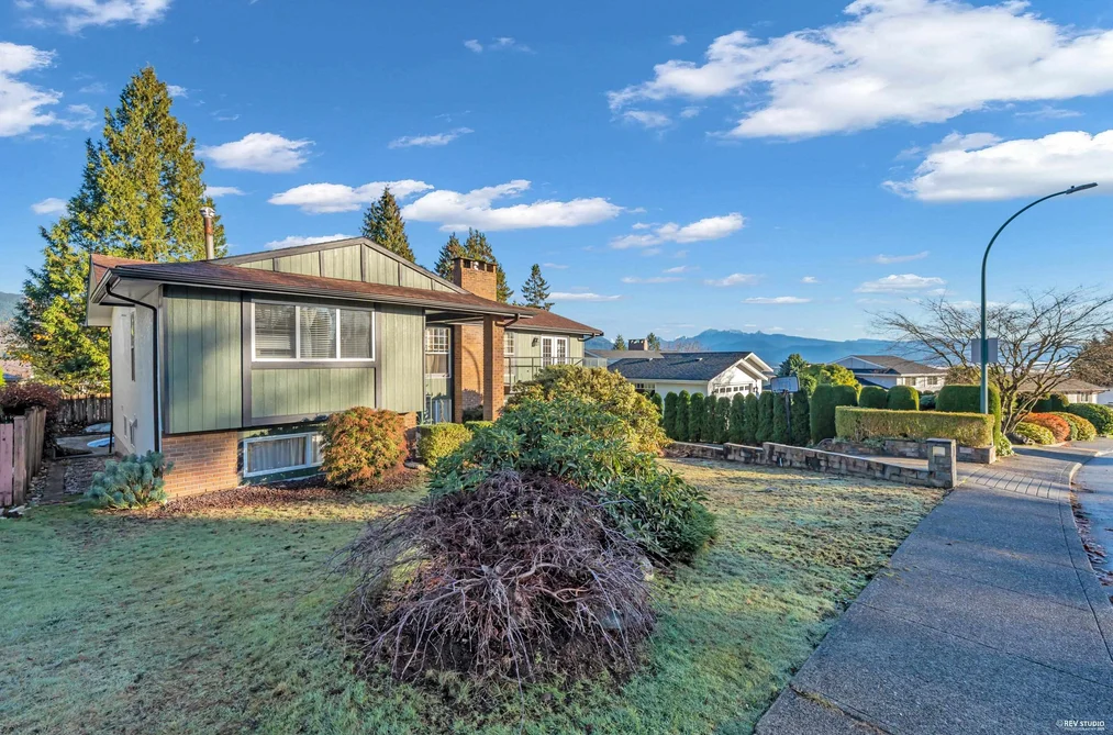 2731 DAYBREAK AVENUE, Coquitlam BC V3C 2E8, Coquitlam BC — Residential for Sale - Photo 3