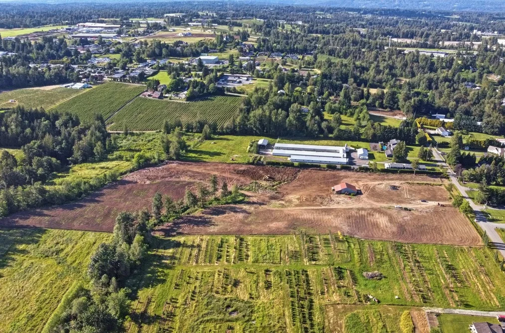 Property for sale at 2737 Lock Street Abbotsford British Columbia - MLS: R3104404
