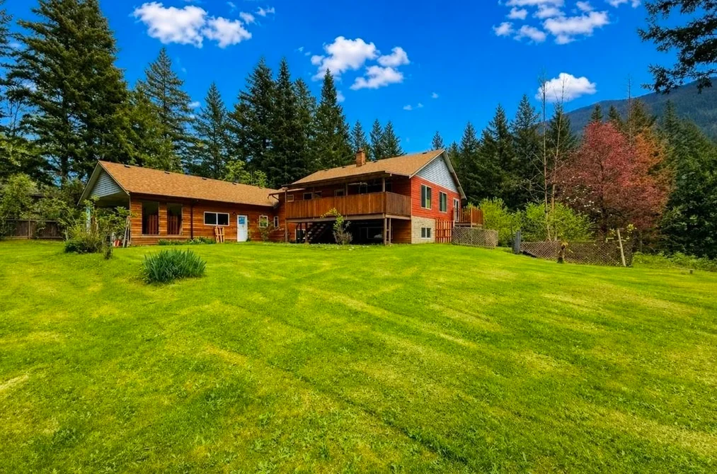 House for sale at 27383 Dogwood Valley Road Hope British Columbia - MLS: R3116113