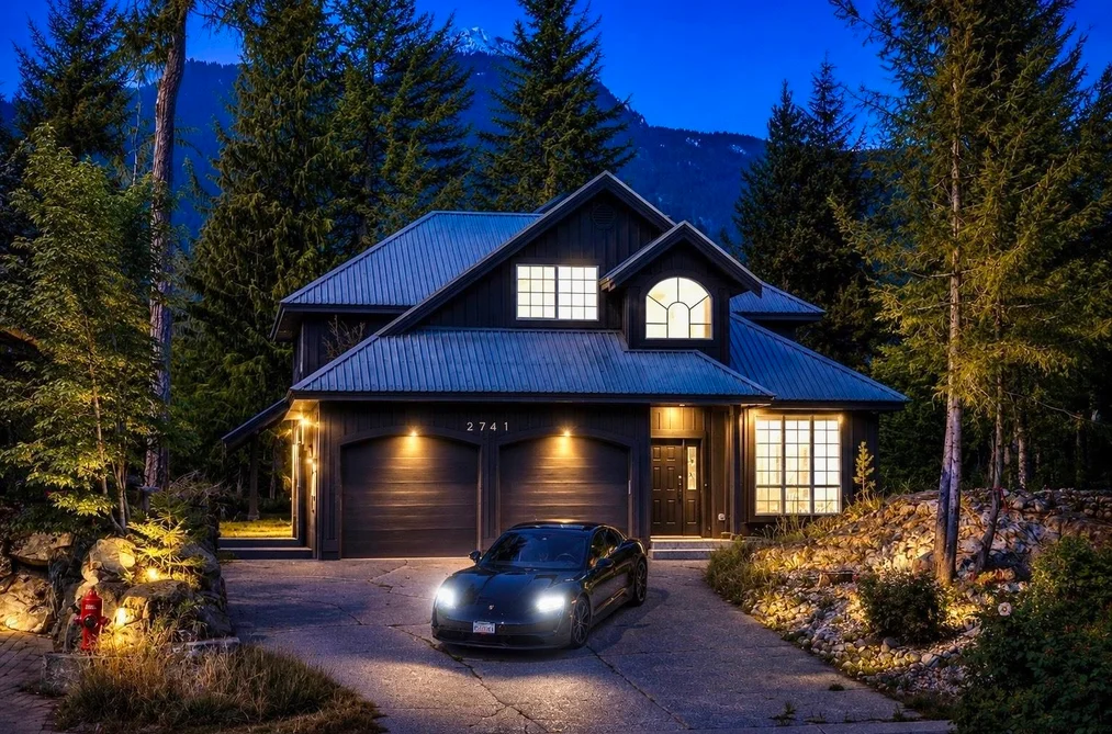 House for sale at 2741 Coyote Place Whistler British Columbia - MLS: R3153923