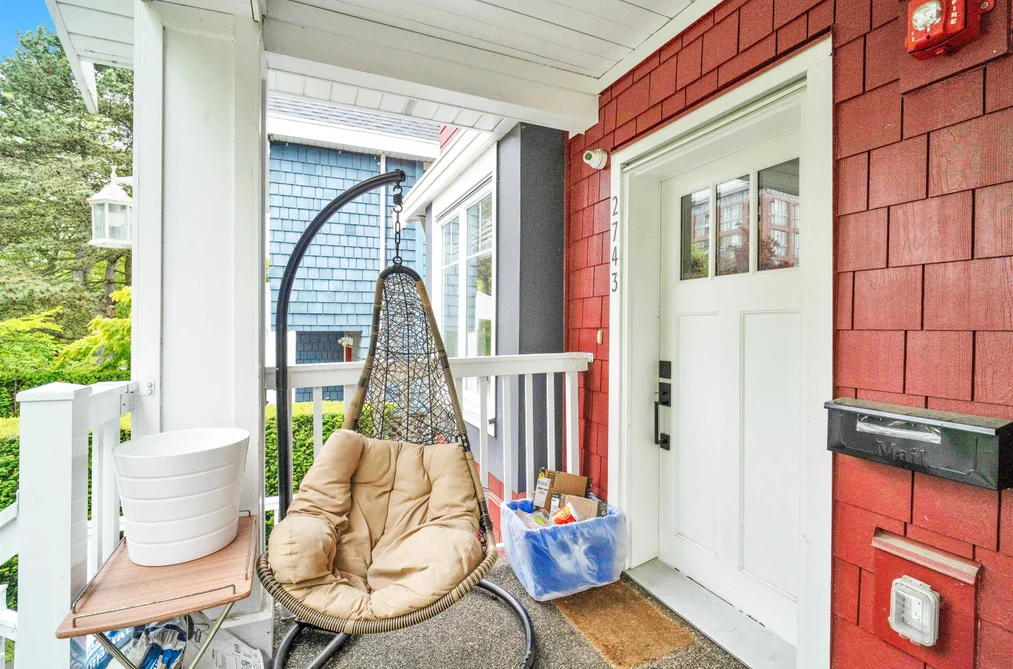 2743 DUKE STREET, Vancouver BC V5R 4S8, Vancouver BC — Residential for Sale - Photo 2