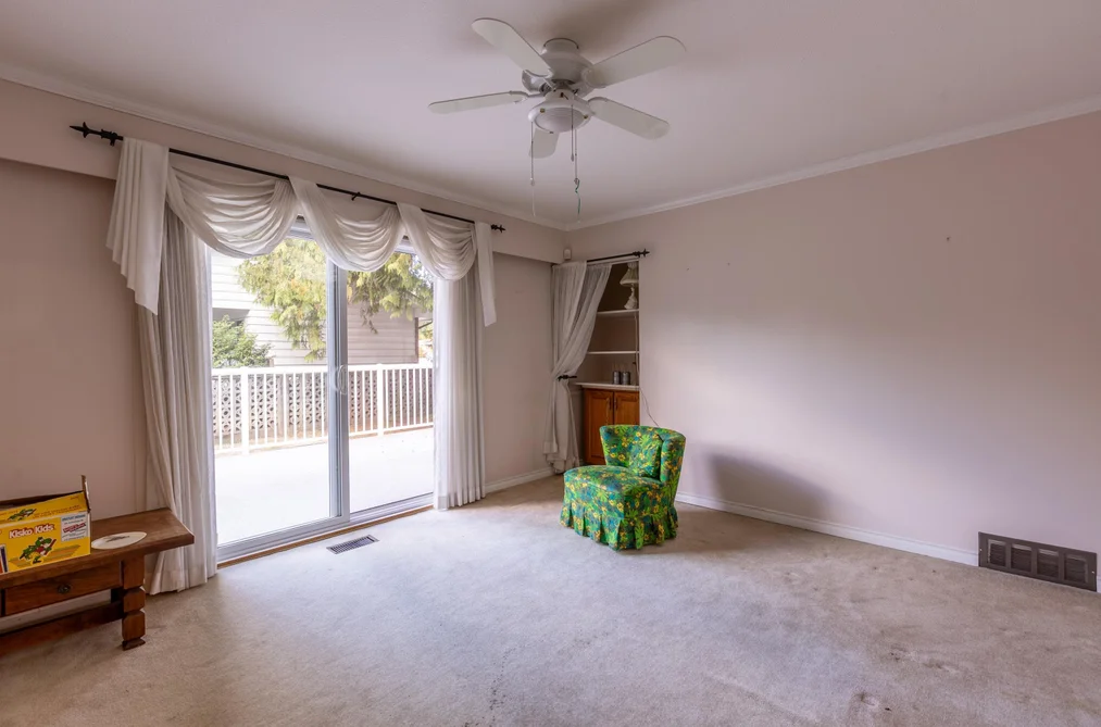 2745 Ash Street, Abbotsford, BC - House for Sale - Photo 11 of 40 2745 Ash Street, Abbotsford, BC - House for Sale - Photo 11 of 40