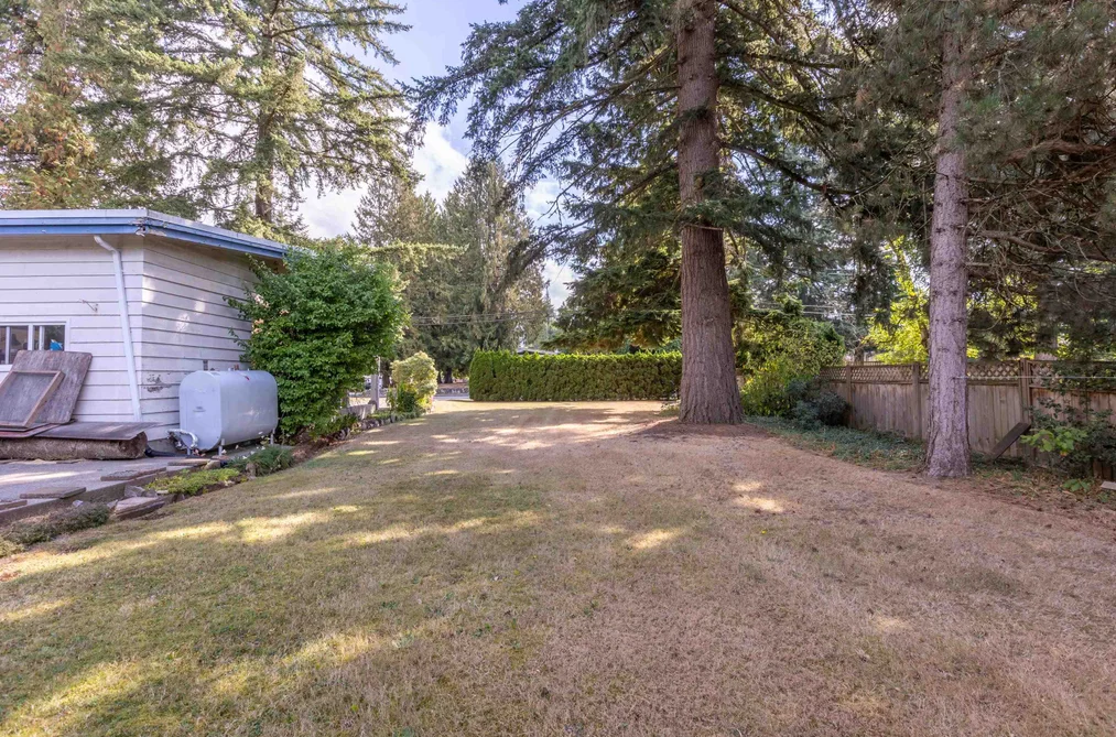 2745 Ash Street, Abbotsford, BC - House for Sale - Photo 28 of 40 2745 Ash Street, Abbotsford, BC - House for Sale - Photo 28 of 40