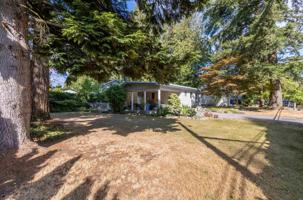 2745 Ash Street, Abbotsford, BC - House for Sale - Photo 34 of 40 2745 Ash Street, Abbotsford, BC - House for Sale - Photo 34 of 40