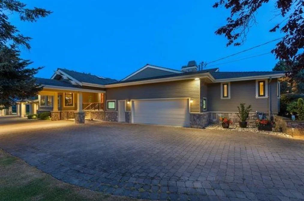 2750 52 STREET, Delta BC V4M 4G8, Delta BC — Residential for Sale - Photo 2