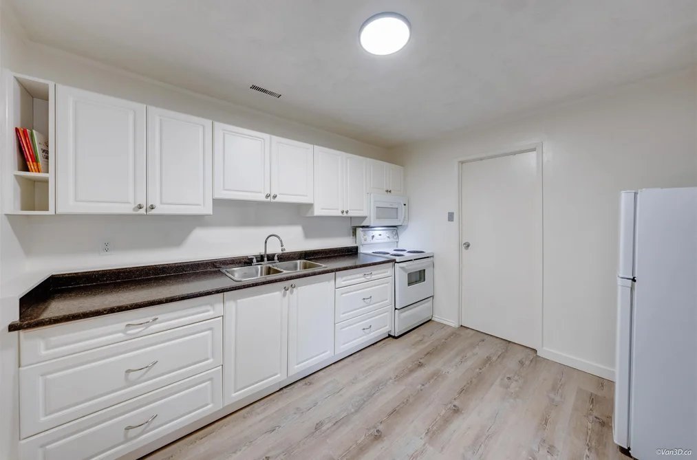 27549 31A AVENUE, Langley BC V4W 3L2, Langley BC — Residential for Sale — Photo 5 of 34