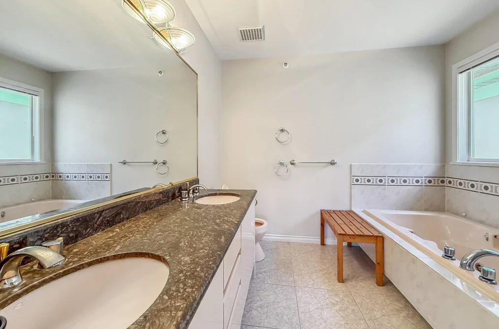 2755 W 20TH AVENUE, Vancouver BC V6L 1H1, Vancouver BC — Residential for Sale — Photo 21 of 40