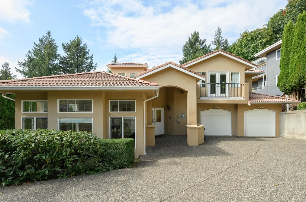 House for sale at 2757 Chelsea Court West Vancouver British Columbia - MLS: R3101145