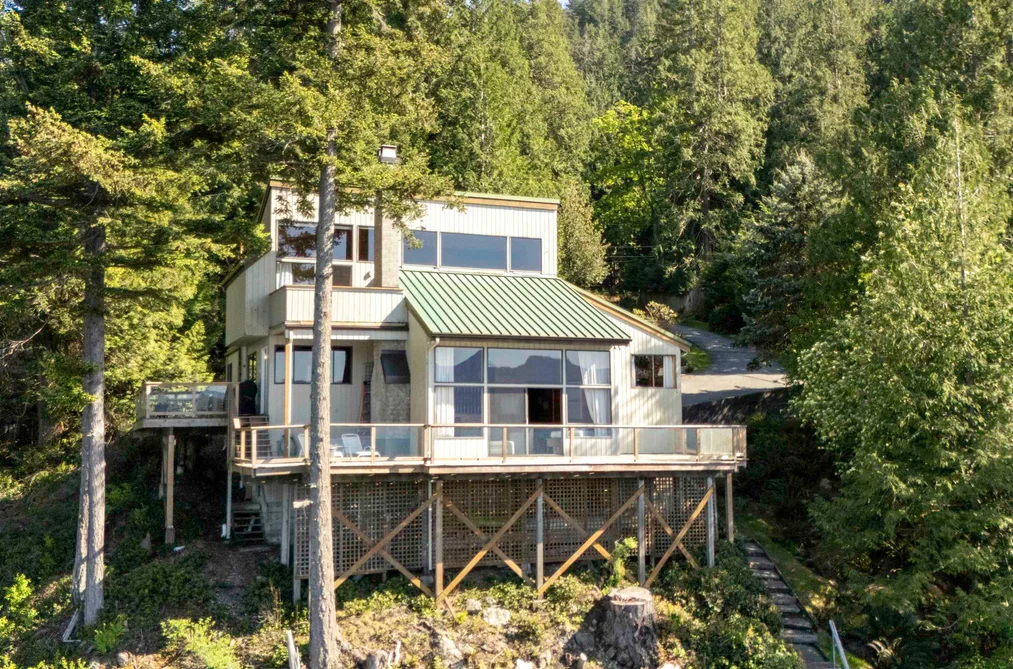 276 SMUGGLERS COVE ROAD, Bowen Island BC V0N 1G1, Bowen Island BC — Residential for Sale - Photo 2