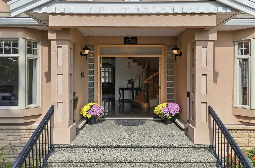 2763 E 53rd Avenue, Vancouver, BC - MLS: R3164917 - Photo 3 2763 E 53rd Avenue, Vancouver, BC - MLS: R3164917 - Photo 3