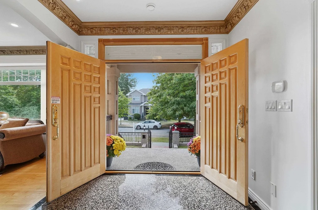 2763 E 53rd Avenue, Vancouver, BC - MLS: R3164917 - Photo 4 2763 E 53rd Avenue, Vancouver, BC - MLS: R3164917 - Photo 4