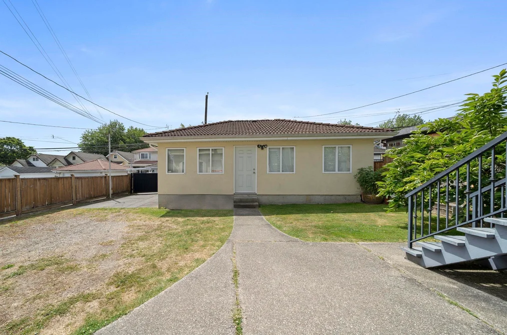 2772 TRIUMPH STREET, Vancouver BC V5K 1T2, Vancouver BC — Residential for Sale — Photo 33 of 36