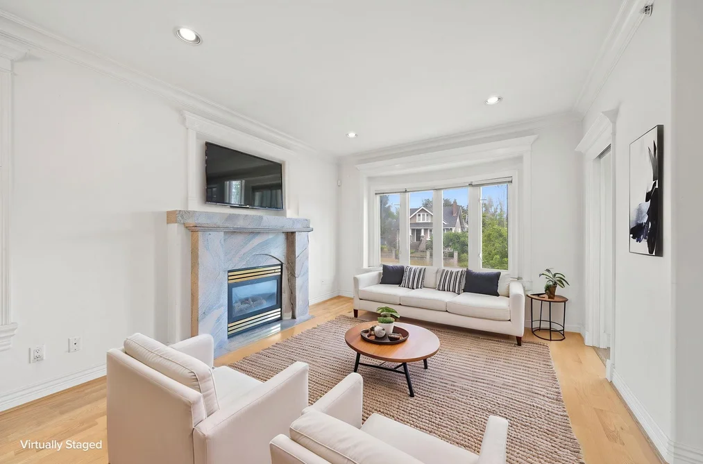 2772 TRIUMPH STREET, Vancouver BC V5K 1T2, Vancouver BC — Residential for Sale — Photo 4 of 36