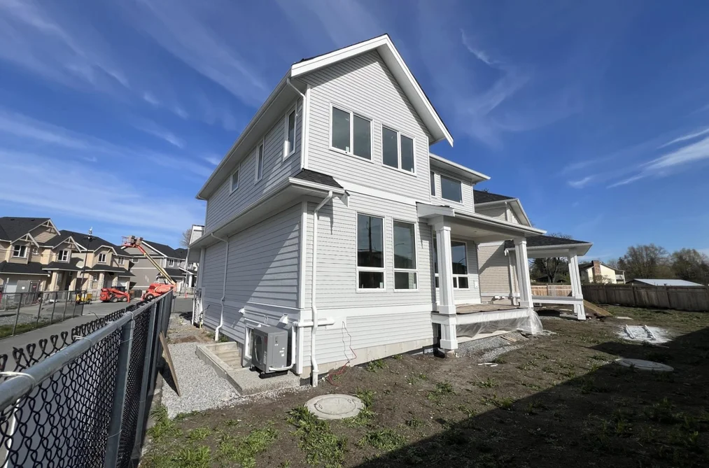 27720 TRACK PLACE, Abbotsford BC V4X 0C7, Abbotsford BC — Residential for Sale - Photo 2
