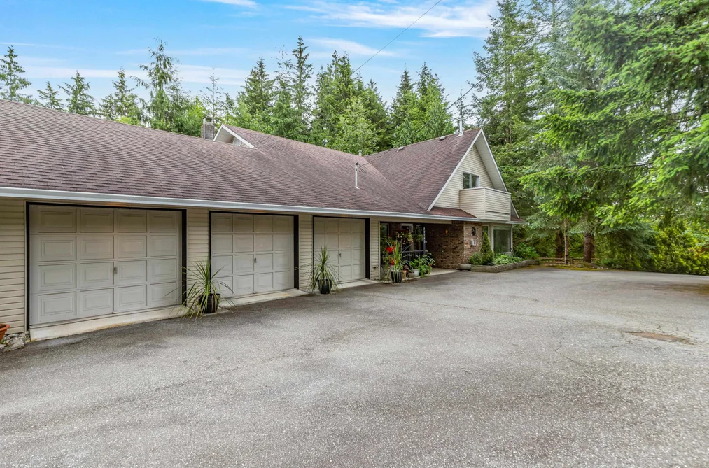 27740 SAYERS CRESCENT, Maple Ridge BC V2W 1N4, Maple Ridge BC — Residential for Sale - Photo 2