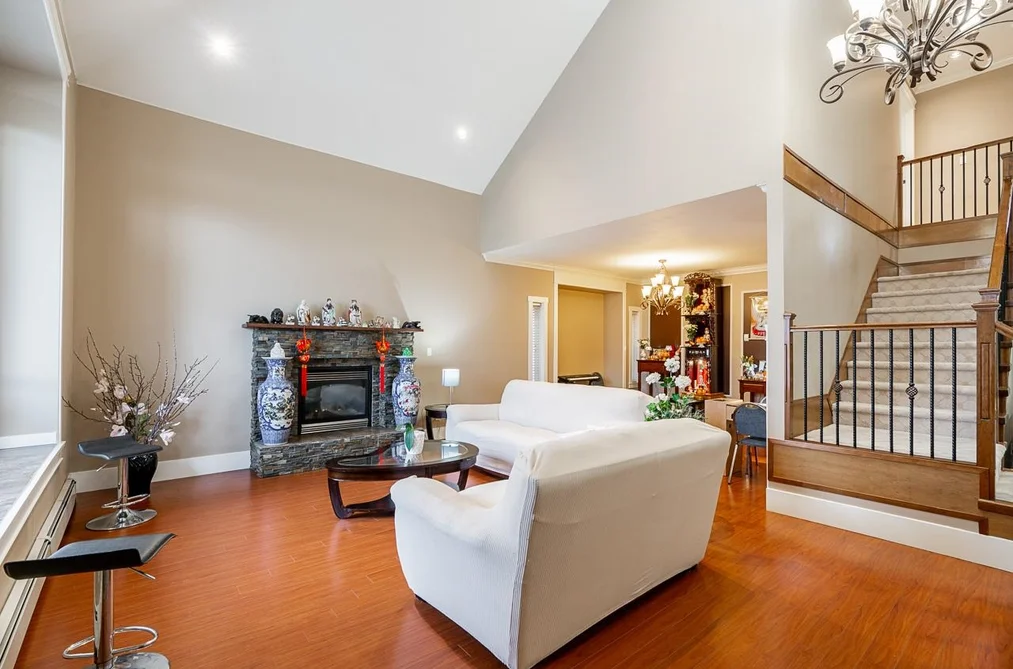 27760 PULLMAN AVENUE, Abbotsford BC V4X 0A2, Abbotsford BC — Residential for Sale - Photo 2