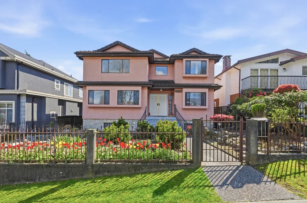 House for sale at 2778 E 47th Avenue Vancouver British Columbia - MLS: R3116081