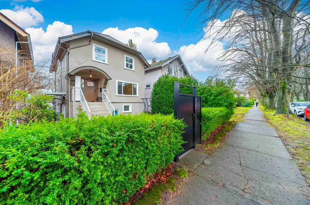 2779 W 13TH AVENUE, Vancouver BC V6K 2T5, Vancouver BC — Residential for Sale - Photo 2