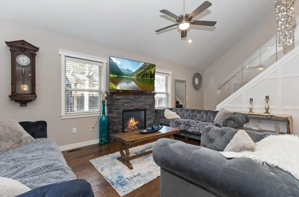 27858 LEDUNNE AVENUE, Abbotsford BC V4X 0A8, Abbotsford BC — Residential for Sale - Photo 2