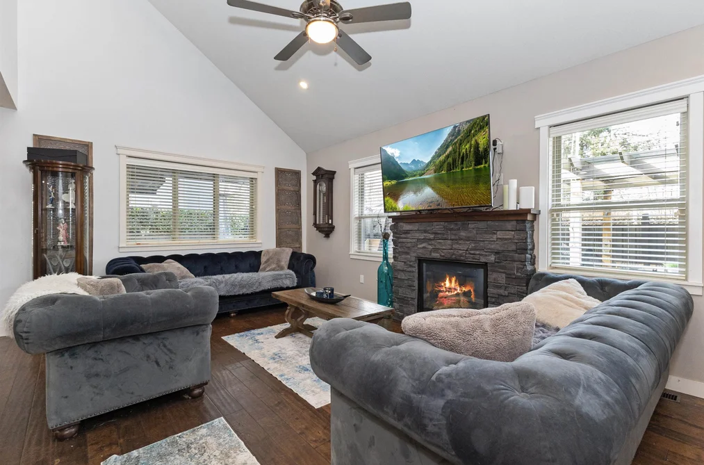 27858 LEDUNNE AVENUE, Abbotsford BC V4X 0A8, Abbotsford BC — Residential for Sale - Photo 3