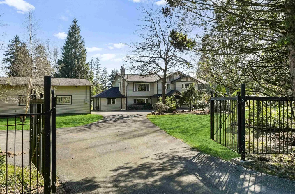 House for sale at 27924 112 Street Maple Ridge British Columbia - MLS: R3118099