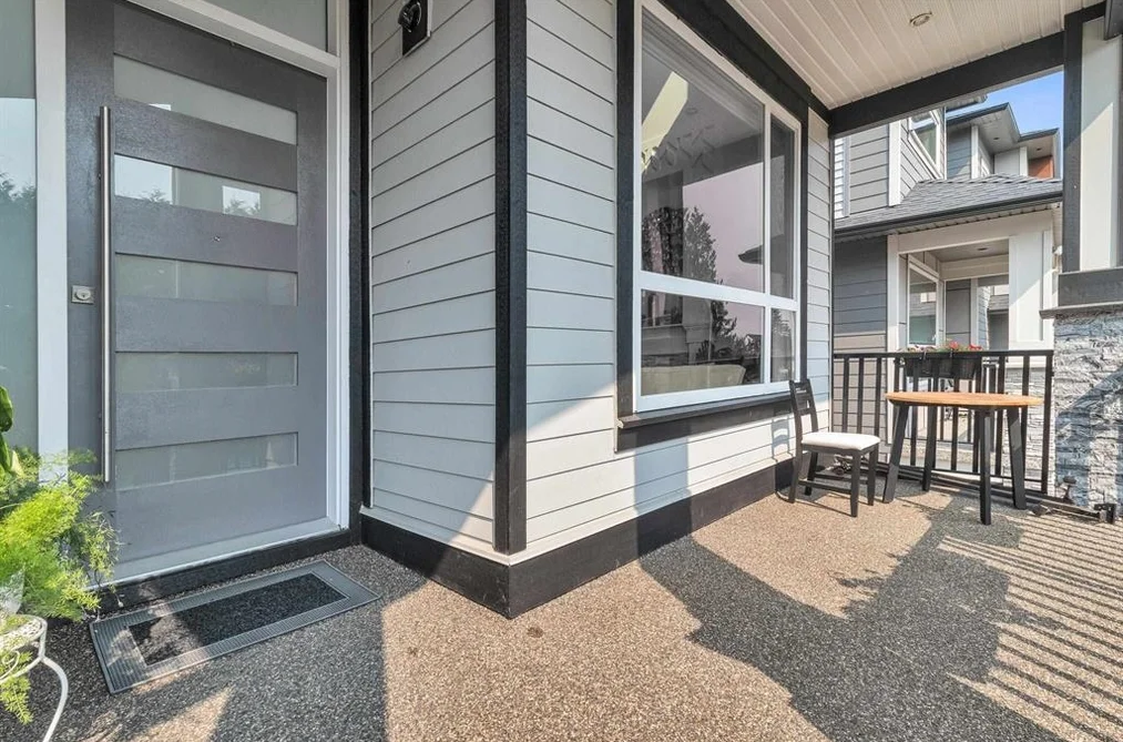 27977 STAGECOACH AVENUE, Abbotsford BC V4X 0A8, Abbotsford BC — Residential for Sale - Photo 2