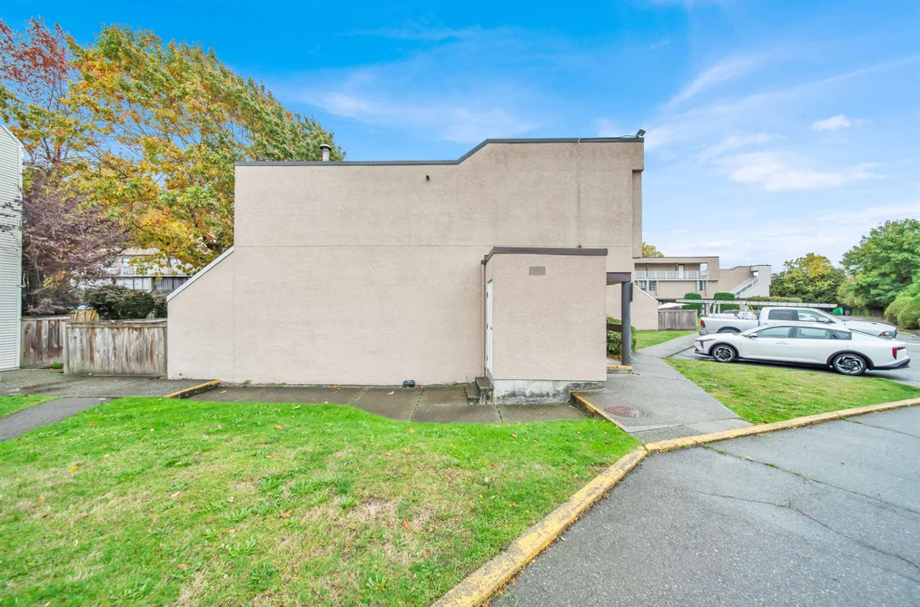 28 17702 60 AVENUE, Surrey BC V3S 1V2, Surrey BC — Residential for Sale - Photo 2