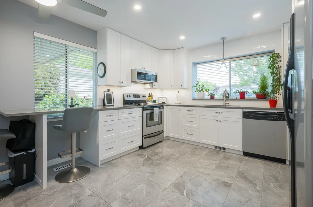28 2023 WINFIELD DRIVE, Abbotsford BC V3G 1K5, Abbotsford BC — Residential for Sale - Photo 7
