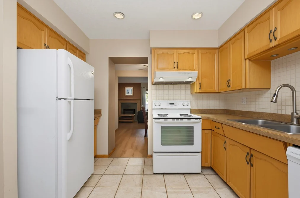 28 3015 TRETHEWEY STREET, Abbotsford BC V2T 3R4, Abbotsford BC — Residential for Sale — Photo 6 of 36
