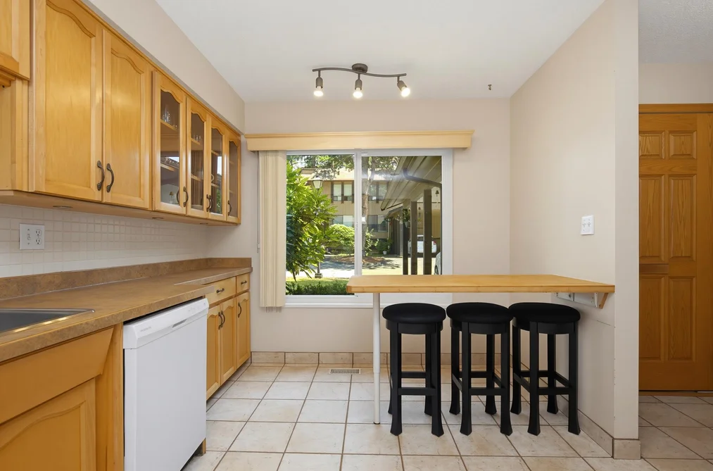 28 3015 TRETHEWEY STREET, Abbotsford BC V2T 3R4, Abbotsford BC — Residential for Sale — Photo 9 of 36