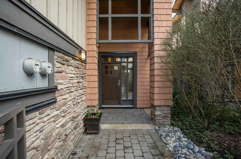 28 555 RAVEN WOODS DRIVE, North Vancouver BC V7A 0A4, North Vancouver BC — Residential for Sale - Photo 2