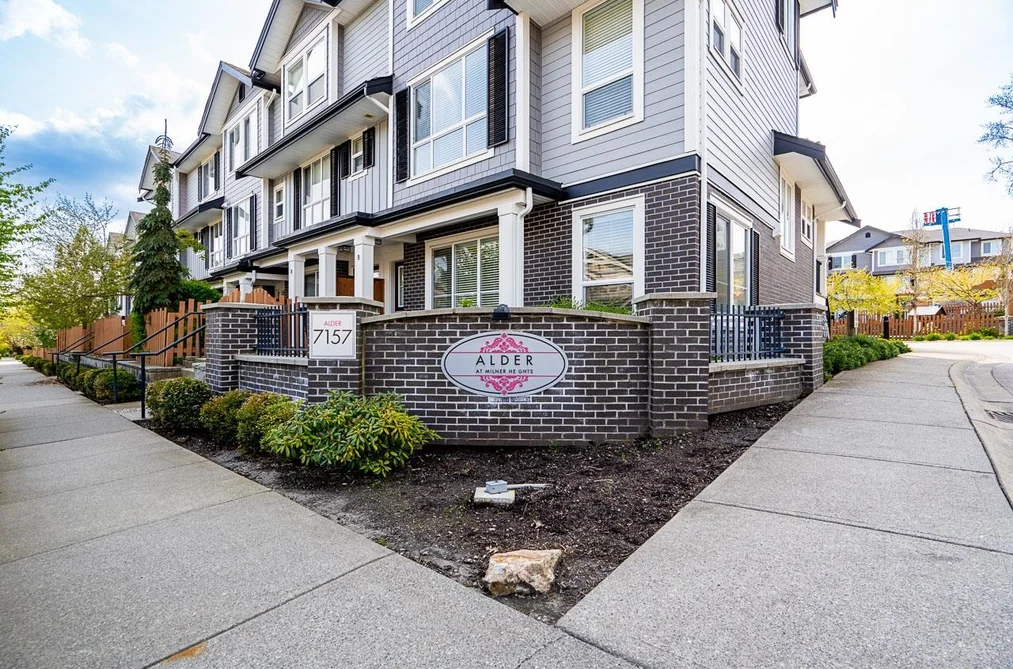 28 7157 210 STREET, Langley BC V2Y 0T3, Langley BC — Residential for Sale - Photo 2