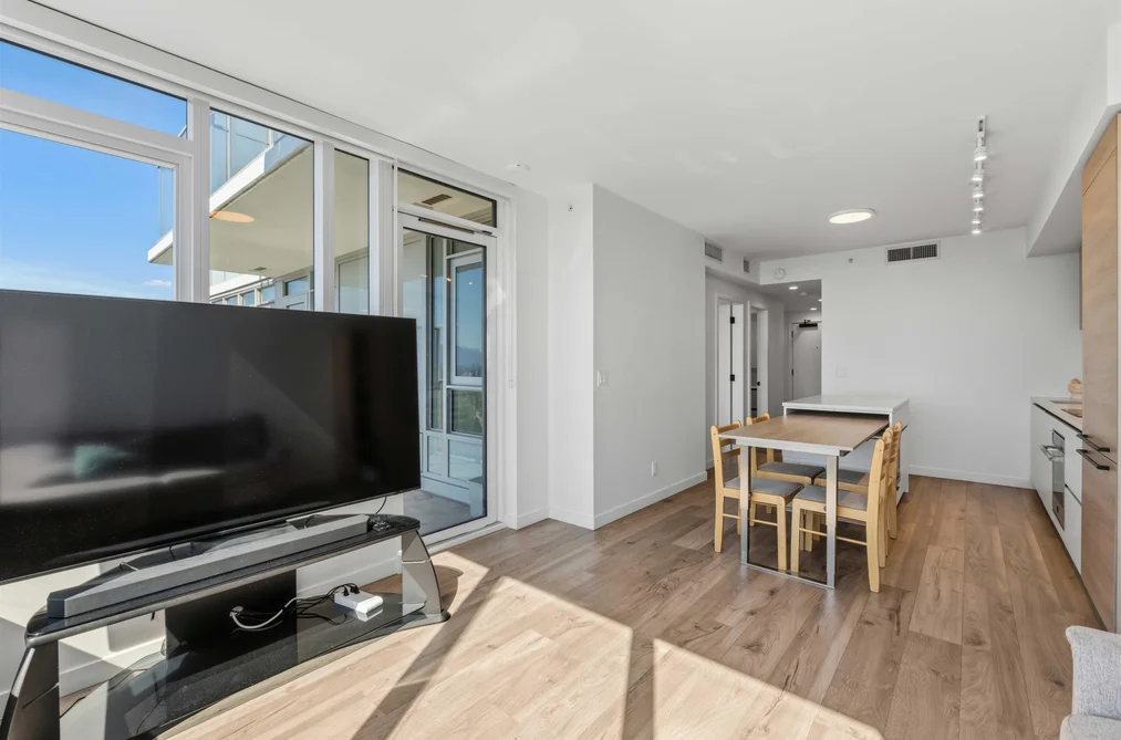 2801 10448 UNIVERSITY DRIVE, Surrey BC V3T 0S7, Surrey BC — Residential for Sale - Photo 5