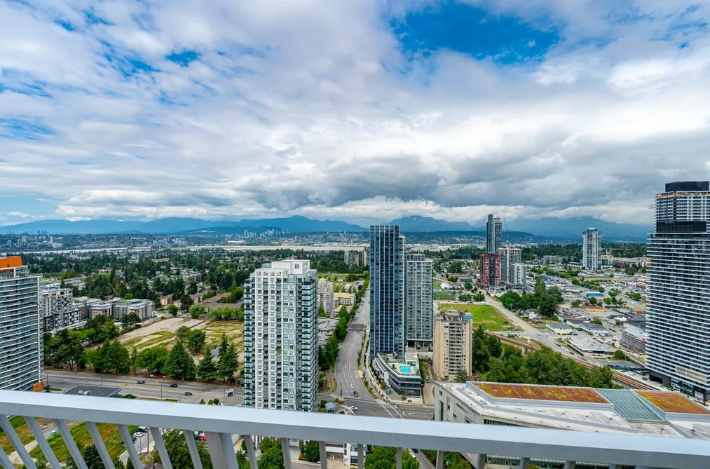 2801 13438 CENTRAL AVENUE, Surrey BC V3T 0N2, Surrey BC — Residential for Sale — Photo 26 of 36