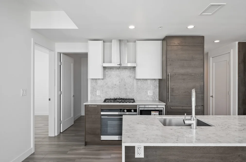 2801 2381 BETA AVENUE, Burnaby BC V5C 0P7, Burnaby BC — Residential for Sale — Photo 7 of 36