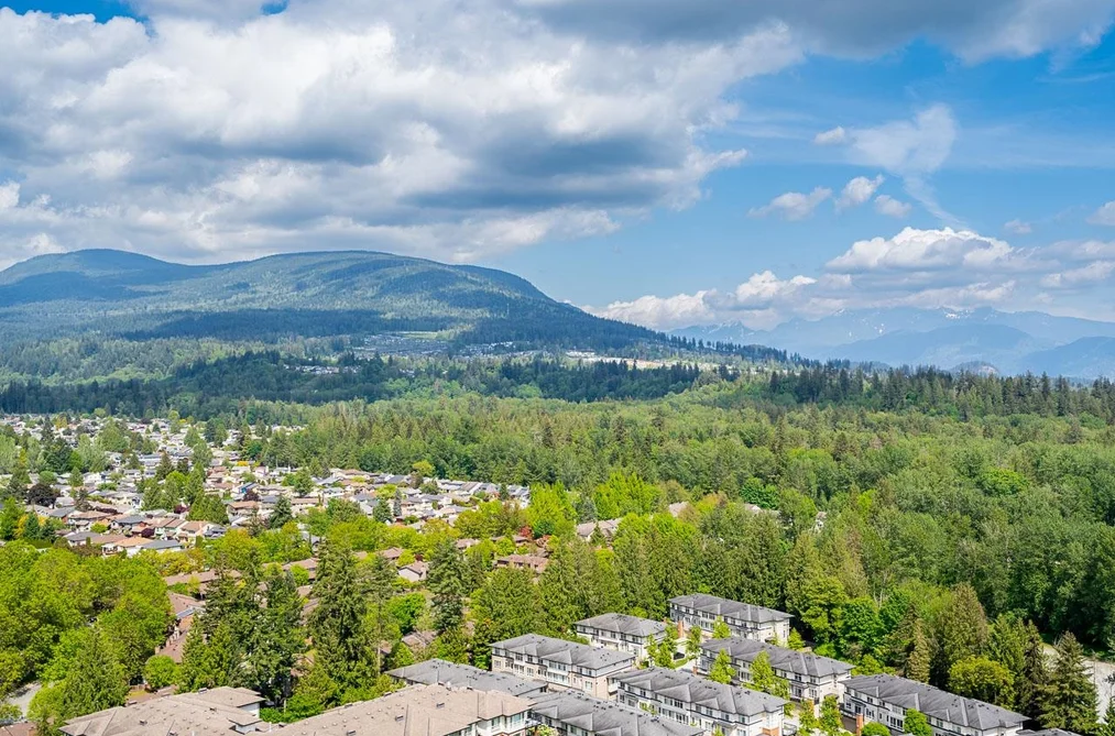 Condo for sale at 2801 3102 Windsor Gate Coquitlam British Columbia - MLS: R3117009