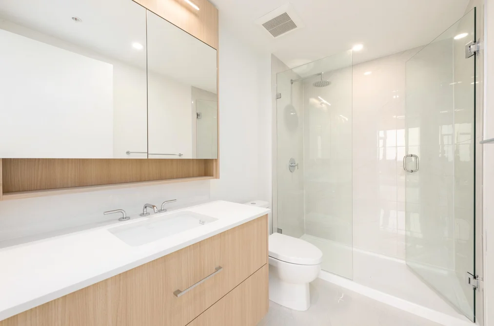 2801 9675 KING GEORGE BOULEVARD, Surrey BC V3T 2V3, Surrey BC — Residential for Sale — Photo 19 of 38