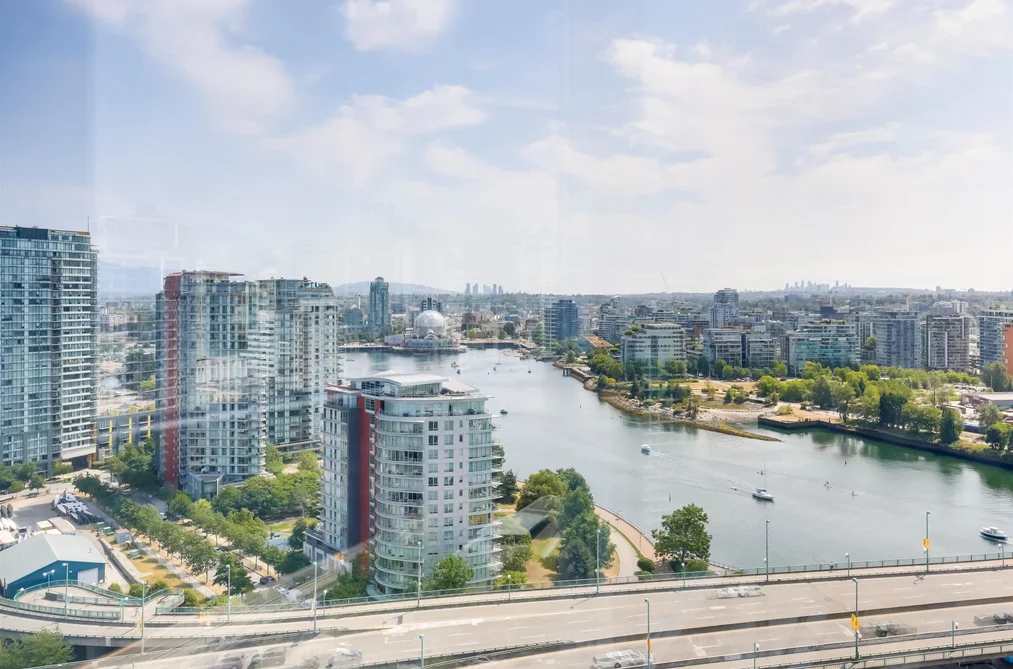 Condo for sale at 2802 1033 Marinaside Crescent Vancouver British Columbia - MLS: R3164698
