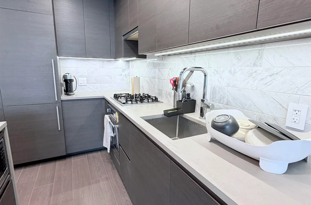 2803 2108 GILMORE AVENUE, Burnaby BC V5C 0N8, Burnaby BC — Residential for Sale - Photo 7