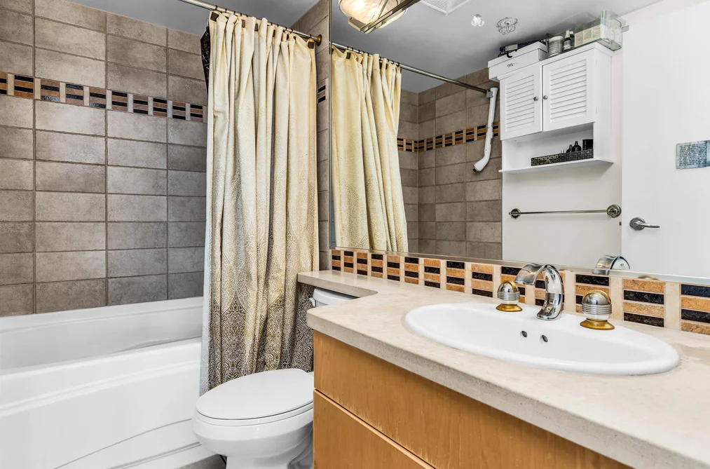 2807 1199 MARINASIDE CRESCENT, Vancouver BC V6Z 2Y2, Vancouver BC — Residential for Sale — Photo 18 of 26