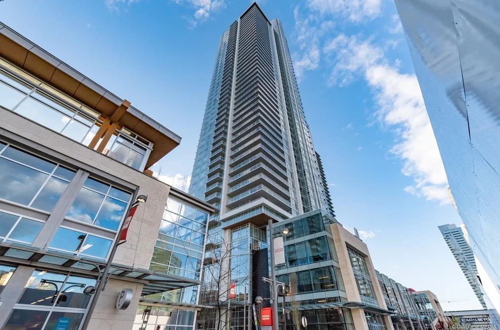Condo for sale at 2807 4670 Assembly Way Burnaby British Columbia - MLS: R3102429