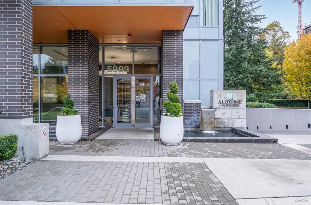 2807 5883 BARKER AVENUE, Burnaby BC V5H 0G4, Burnaby BC — Residential for Sale - Photo 2