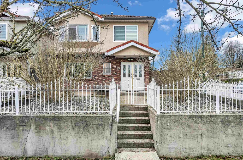House for sale at 2808 Horley Street Vancouver British Columbia - MLS: R3113289