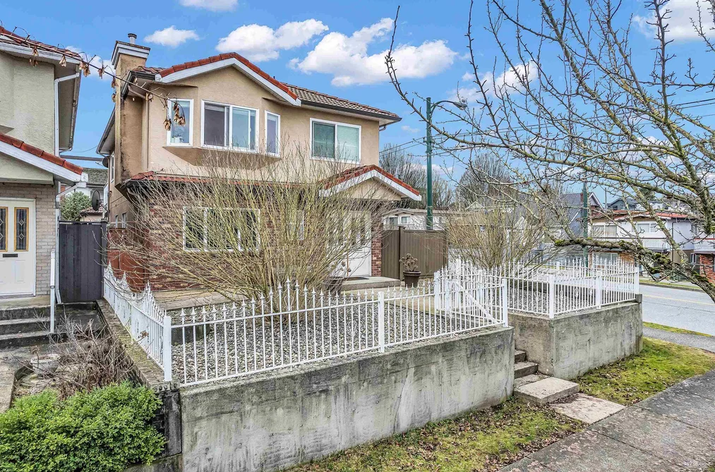 2808 HORLEY STREET, Vancouver BC V5R 4R9, Vancouver BC — Residential for Sale - Photo 2