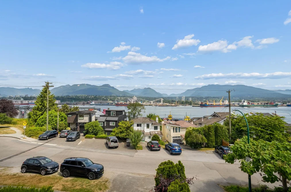 2808 WALL STREET, Vancouver BC V5K 1B2, Vancouver BC — Residential for Sale — Photo 21 of 39