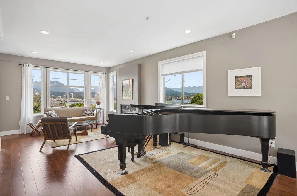 2808 WALL STREET, Vancouver BC V5K 1B2, Vancouver BC — Residential for Sale — Photo 9 of 39