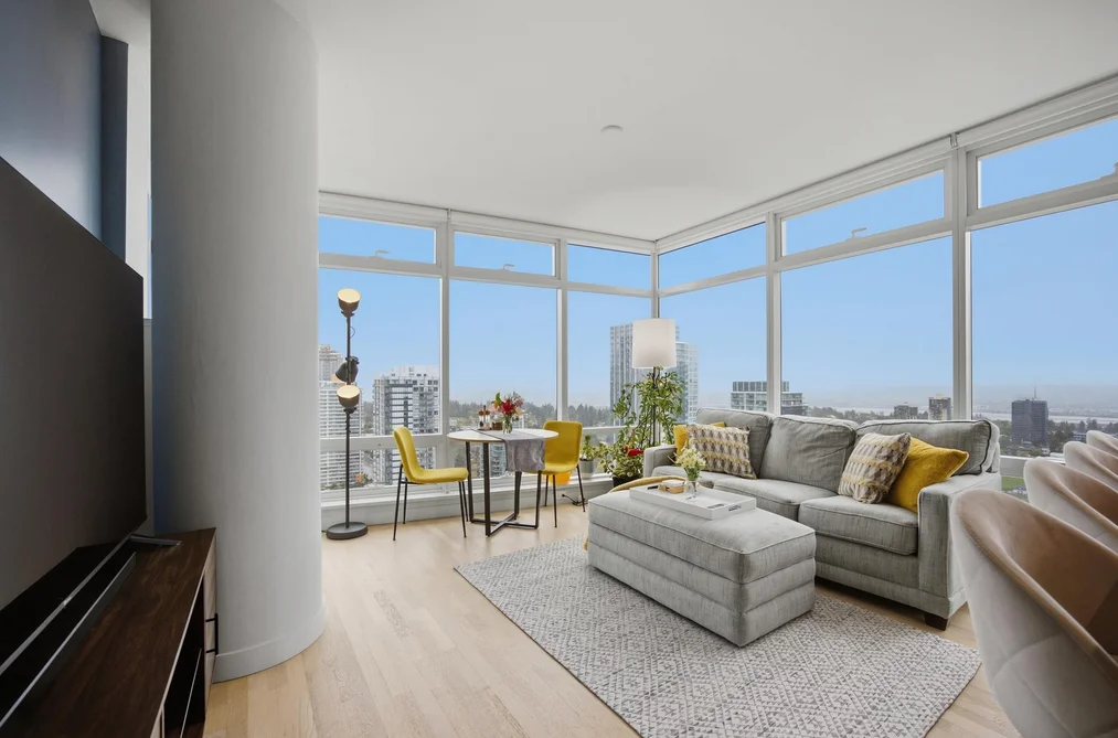 Condo for sale at 2810 13495 Central Avenue Surrey British Columbia - MLS: R3169983