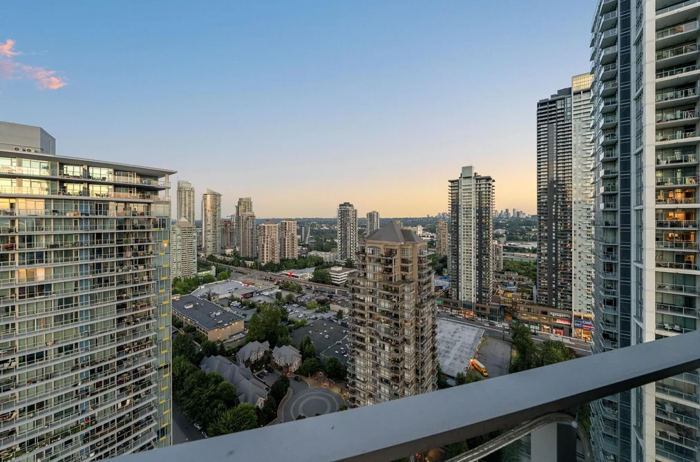 2810 1788 GILMORE AVENUE, Burnaby BC V5C 0L5, Burnaby BC — Residential for Sale - Photo 2