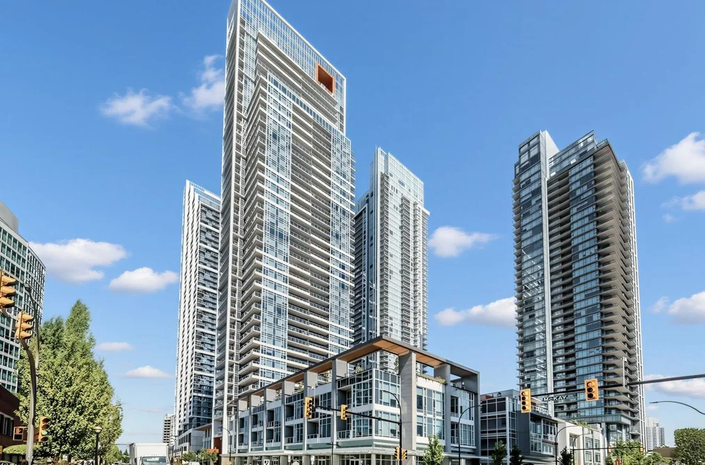 Condo for sale at 2810 6080 Mckay Avenue Burnaby British Columbia - MLS: R3125914
